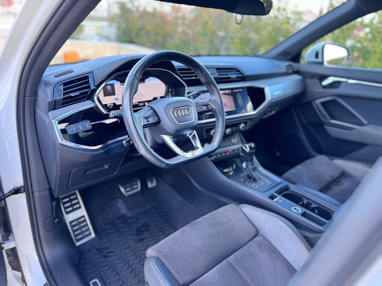 Audi Q3 SPB 2.0 150cv Tetto*Sline*Led*Full