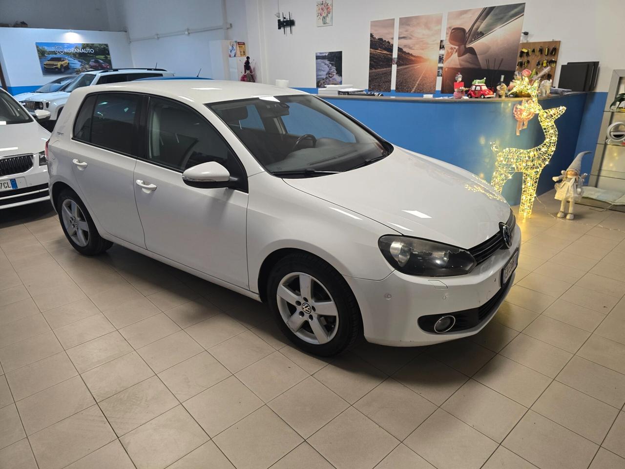 Volkswagen Golf 1.6 TDI DPF DSG 5p. Highline