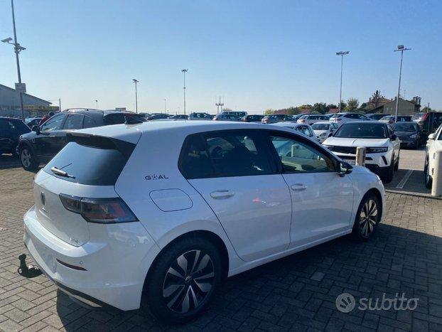 VOLKSWAGEN Golf 1.5 eTSI 150 CV DSG GOAL