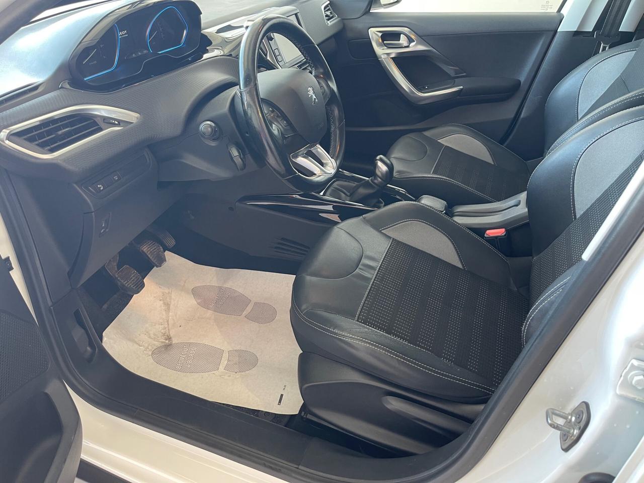 Peugeot 2008 PureTech Turbo 110 S&S Allure