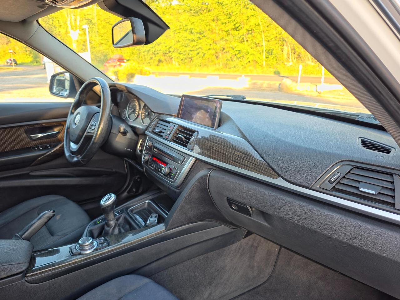 Bmw 320 320i cat Eletta CV-184 2012-E5B Manuale