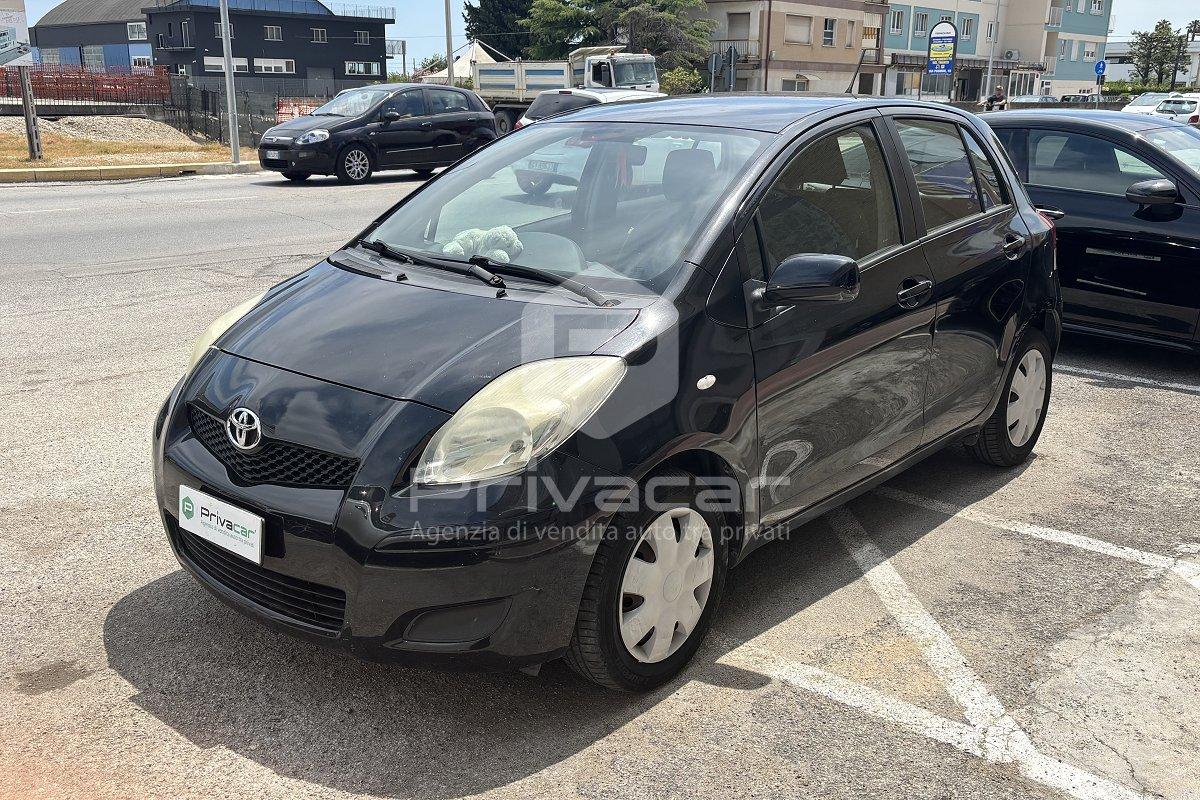 TOYOTA Yaris 1.0 5 porte Sol