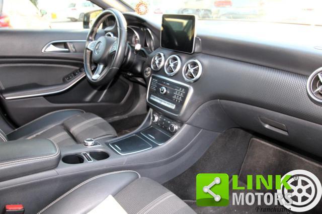 MERCEDES-BENZ A 180 d Automatic PREMIUM