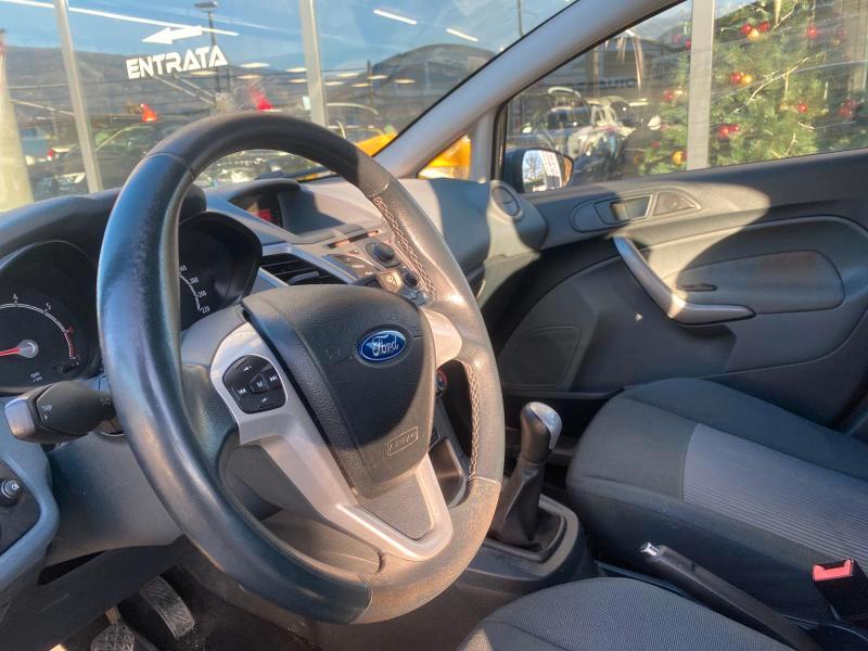 Ford Fiesta 5 Porte Fiesta 5p 1.2 16v + c/esp 82cv E5