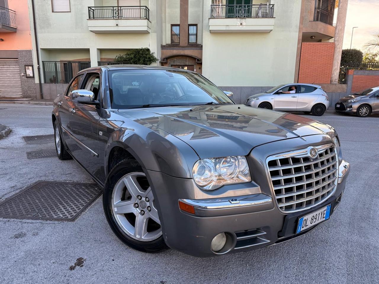 Chrysler 300C 3.0 V6 CRD cat DPF Touring SRT Design CAMBIO AUT IN PERFETTE CONDIZIONI