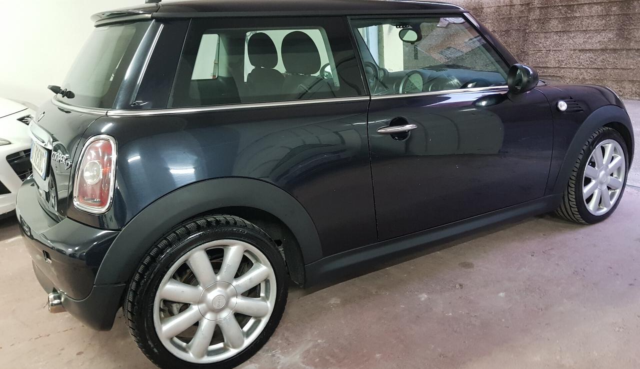 Mini Cooper 1.6 16V D Chili 04/2009