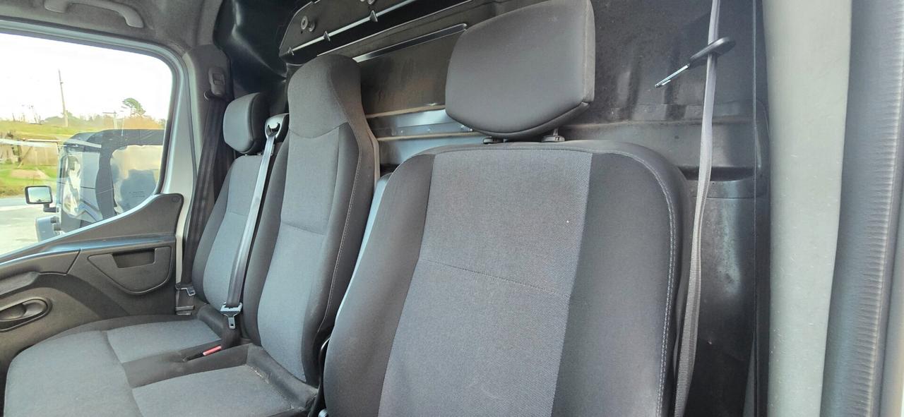 Renault Master T35 2.3 dCi/145 S&S TP PL-SL-TA-RG Furgone Ice T.T.