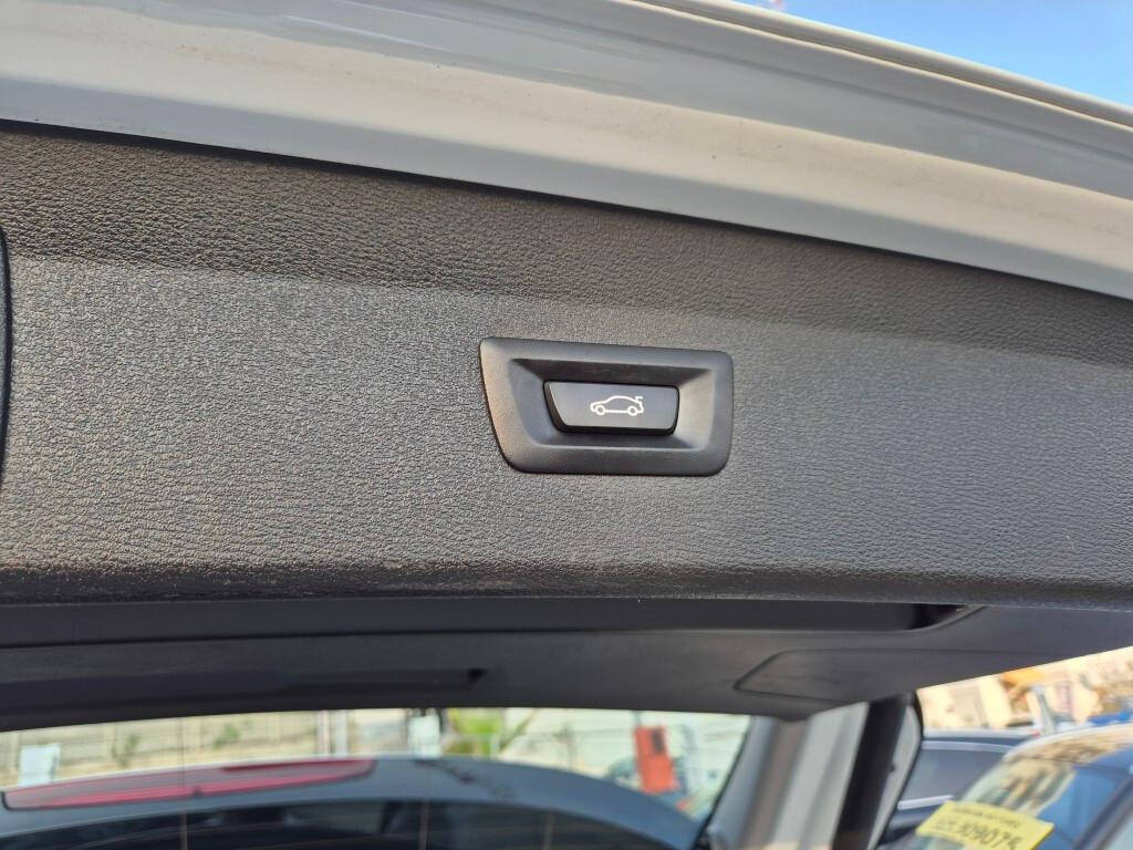 Bmw X1 s-Drive 18d 150cv Automatic CERCHI 19