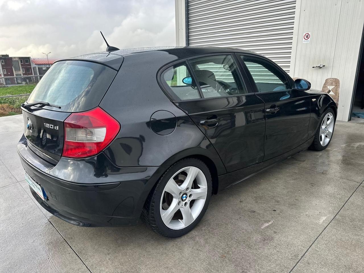 Bmw 120 120d cat 5 porte Attiva