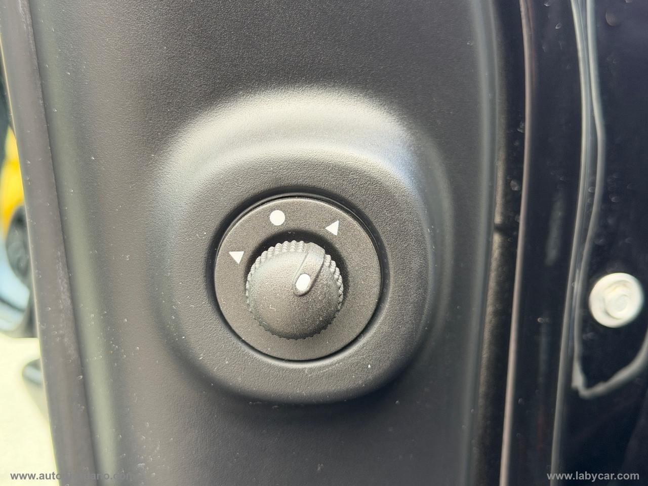 FIAT Panda 1.0 FireFly S&S Hybrid PACK CROSS