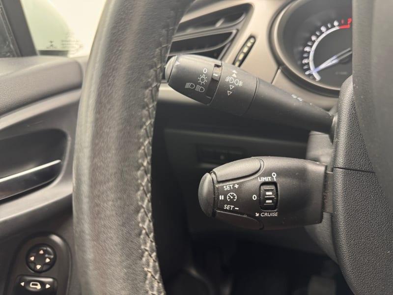 CITROEN C3 1.2 PURETECH FEEL EDITION 8