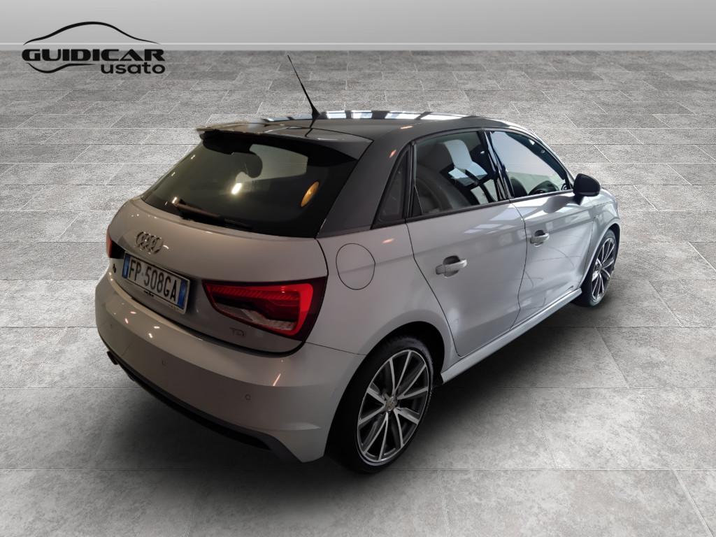 AUDI A1 I 2015 Sportback - A1 Sportback 1.4 tdi Admired