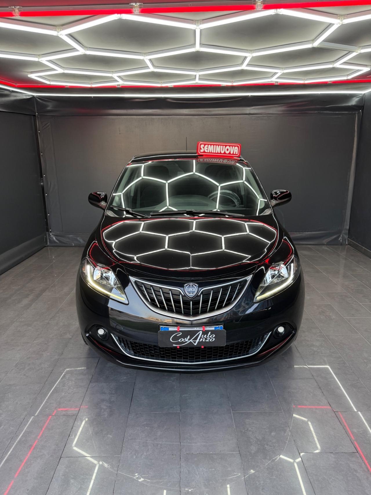 Lancia Ypsilon 1.0 Hybrid Ecochic Gold 2021 NUOVA