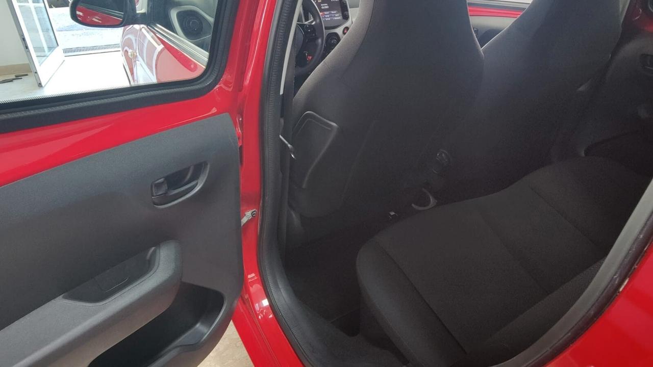 Peugeot 108 1.0 VTi 68 5 Porte EURO 6