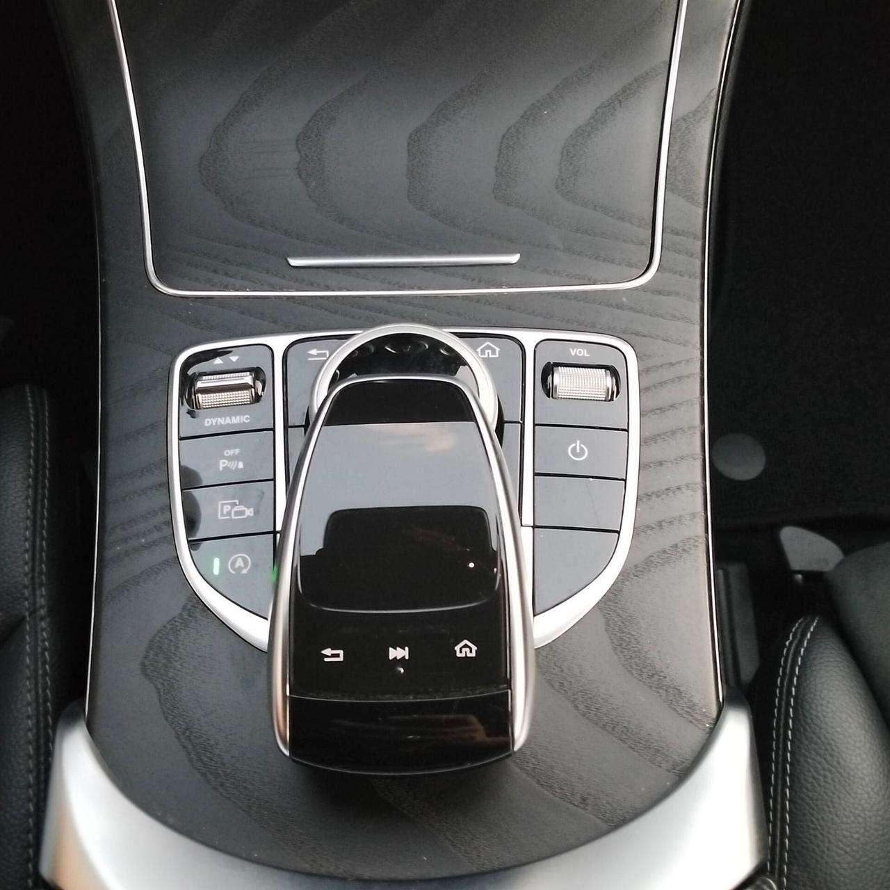 Mercedes-benz C 220 d Auto Premium