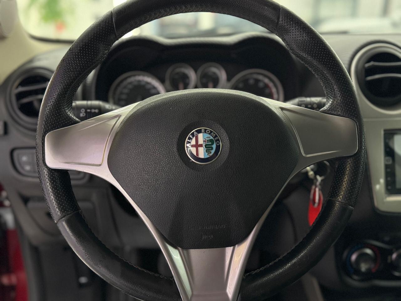 Alfa Romeo MiTo 1.4 120CV GPL Sport Pack-CarPlay