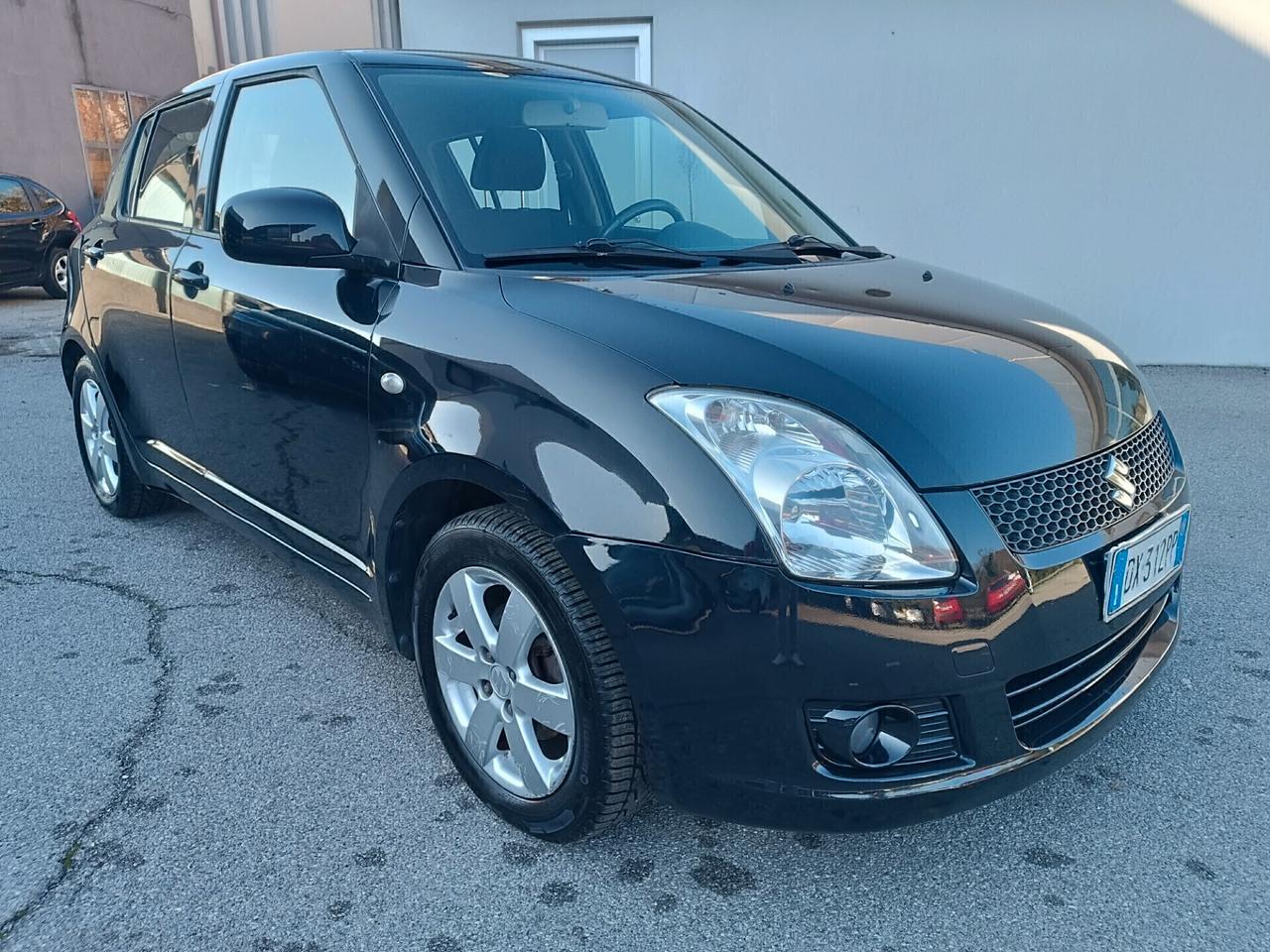 Suzuki Swift 1.3 GPL garanzia