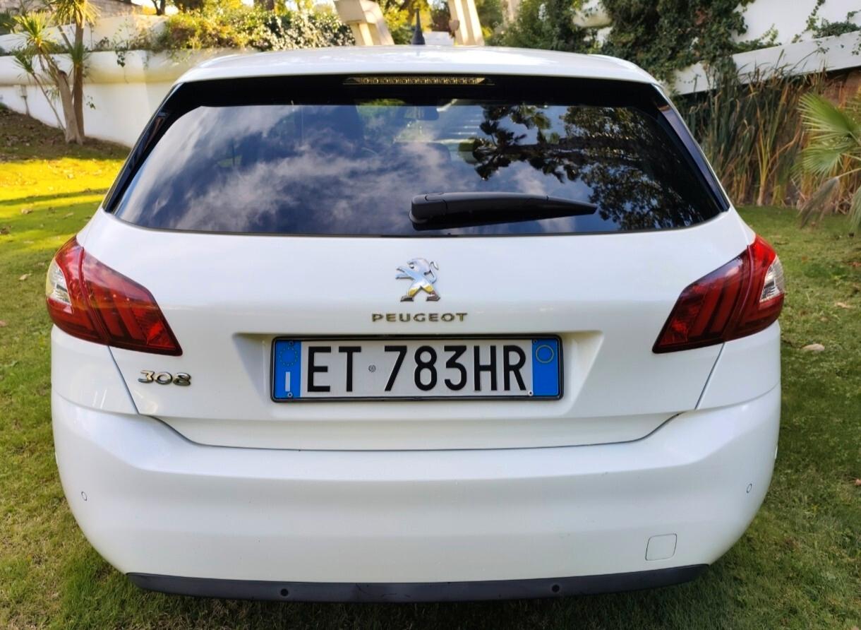 Peugeot 308 1.6 e-HDi 115 CV Stop&Start Allure