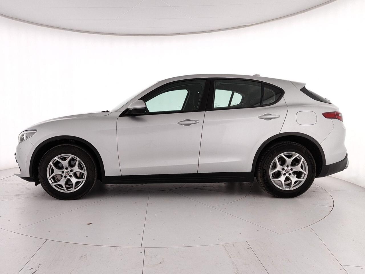 Alfa Romeo Stelvio 2.2 Turbodiesel 190 CV AT8 RWD Business