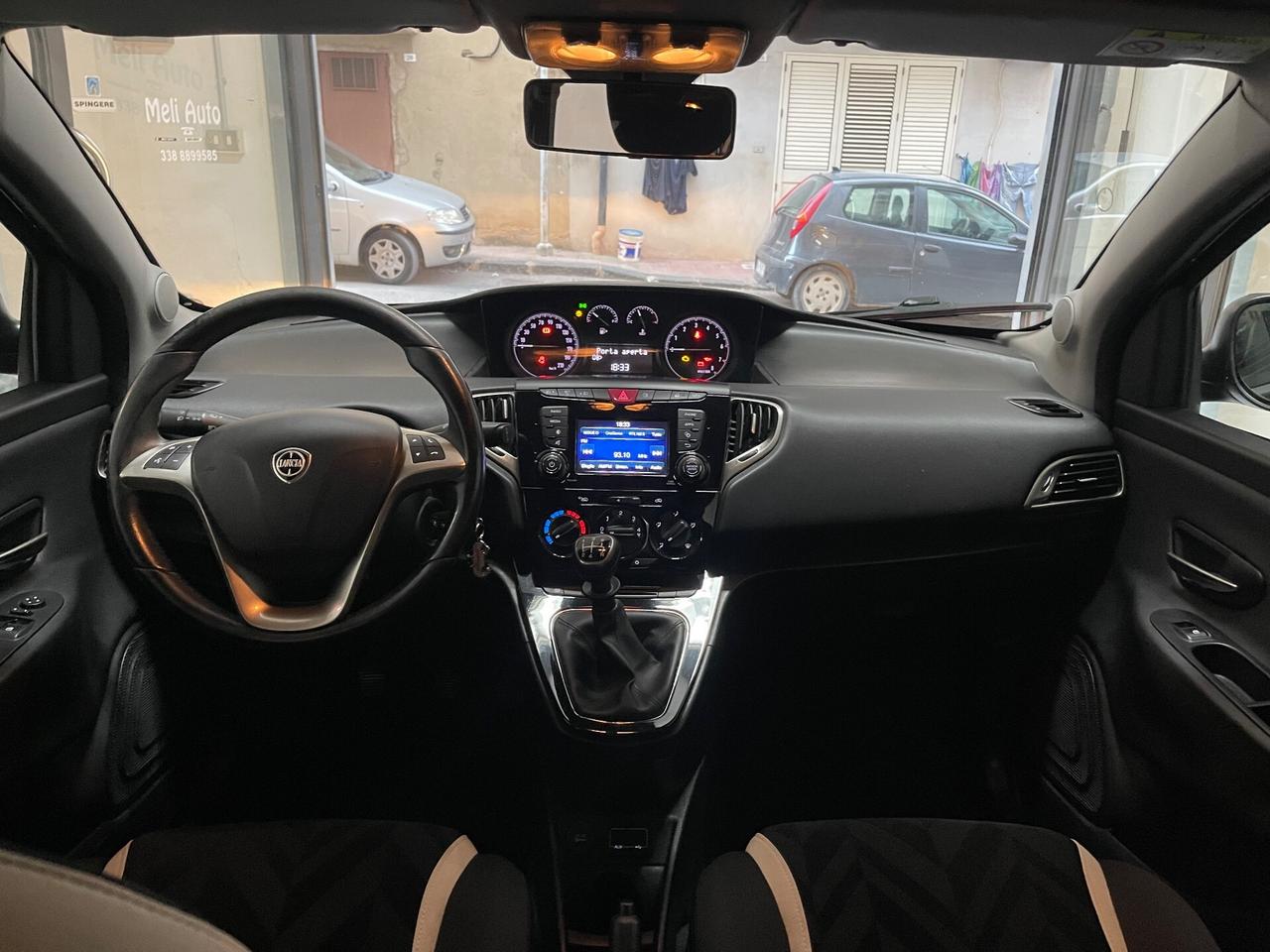 Lancia Ypsilon 1.2 Benzina 69 CV Platinum