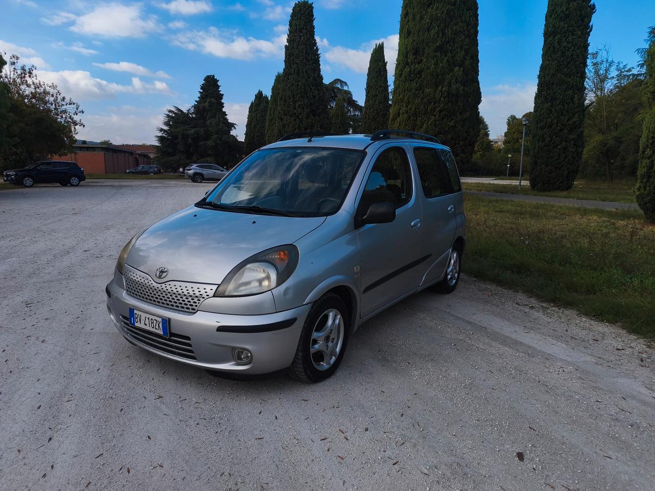 Toyota Yaris Verso 1.3i 16V cat Sol