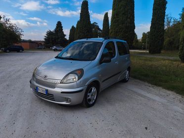 Toyota Yaris Verso 1.3i 16V cat Sol