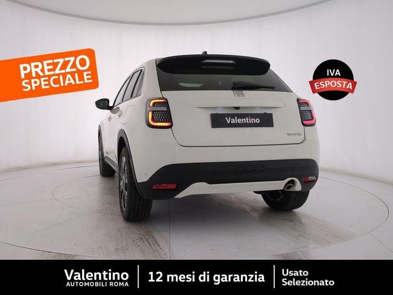 FIAT 600 Hybrid MHEV La Prima