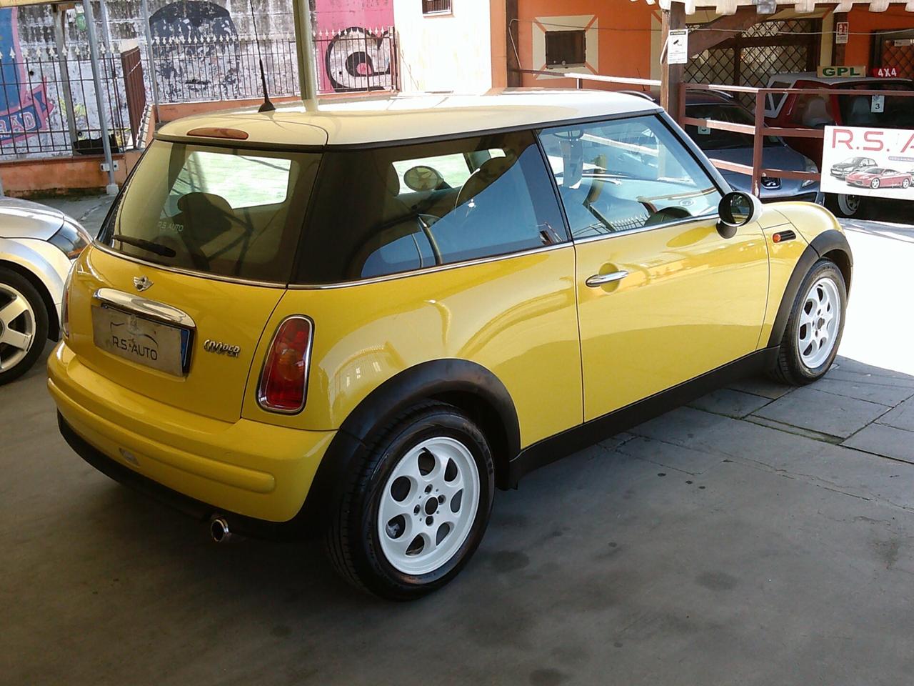 Mini cooper 1.6 ie solo km61000 full 02