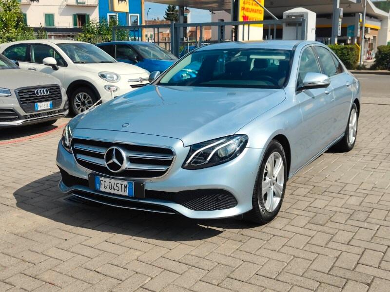 MERCEDES Classe E (W/S213) E 200 d Auto Execu...