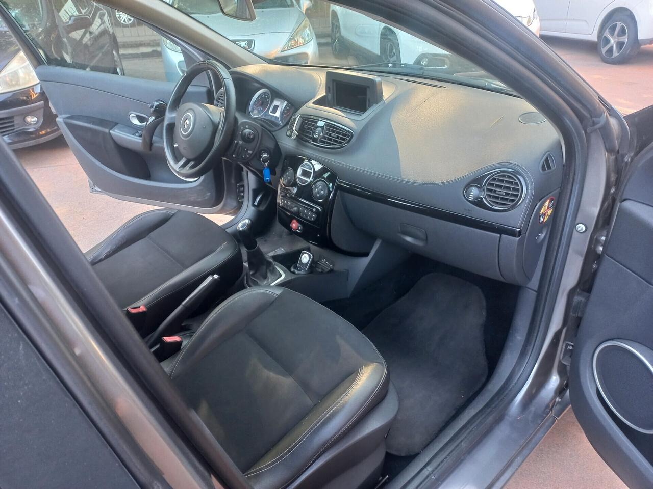 Renault Clio 1.2 16V TCE 105CV 5 porte Live!