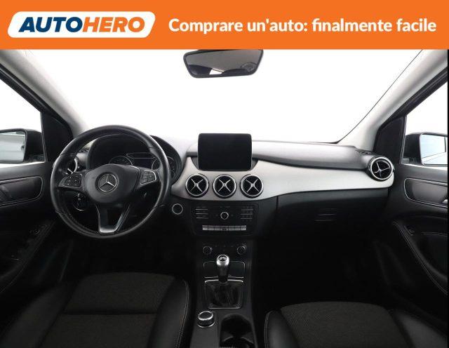 MERCEDES-BENZ B 180 d Automatic Sport