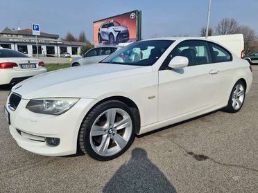 BMW 320 320d Coupe xdrive Futura 184cv