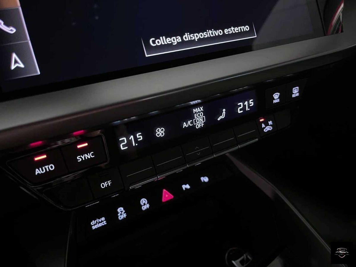 AUDI - A3 - SPB 30 TDI S tronic S line edition