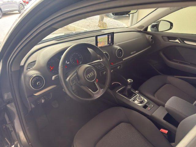AUDI A3 1.6 TDI 116 CV Business