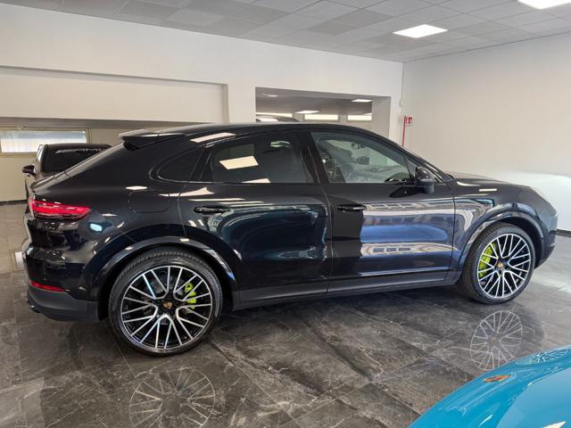 PORSCHE Cayenne 3.0 V6 E-Hybrid / CHRONO / P.H.A.S.M. / TETTO