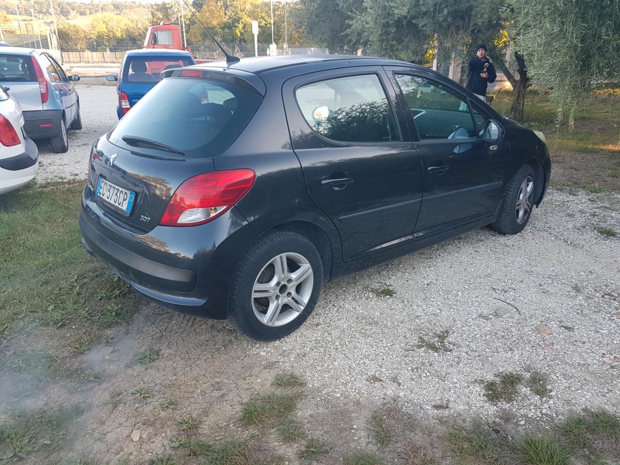 Peugeot 207 1.4 8V 75CV 5p. X Line ECO GPL