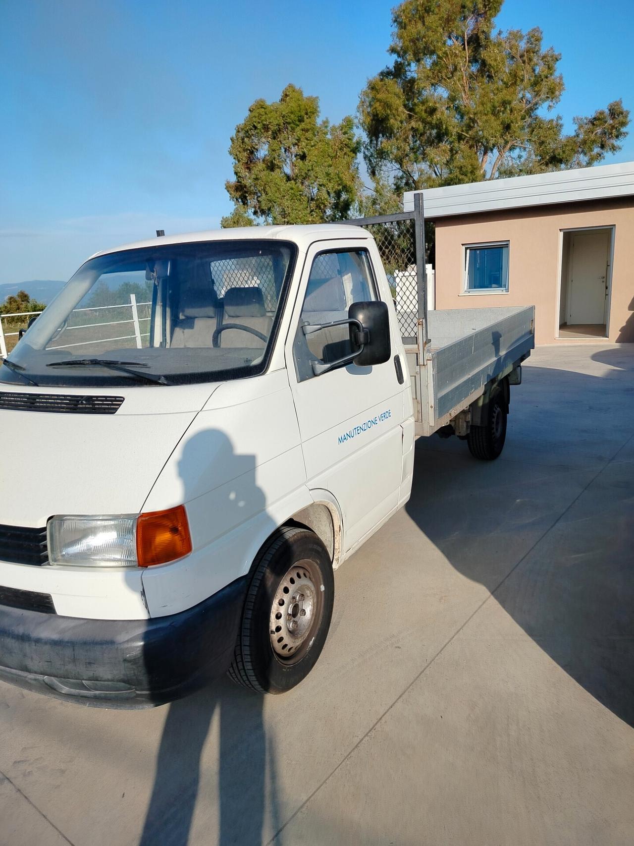 VOLKSWAGEN TRANSPORTER 1900 DIESEL