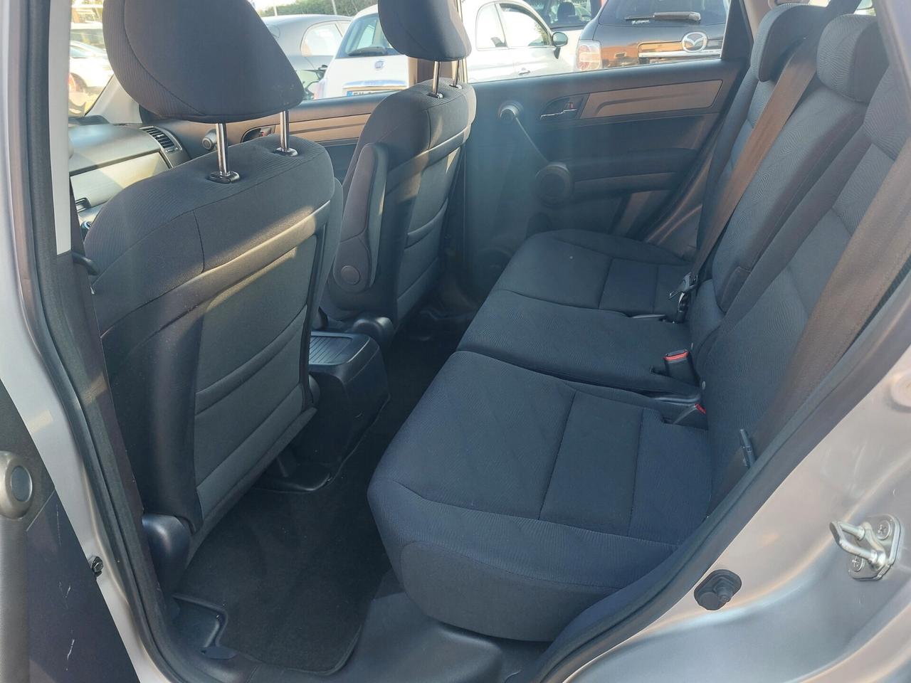 Honda CR-V 2.0 i-VTEC Elegance 30.000KM STUPENDA