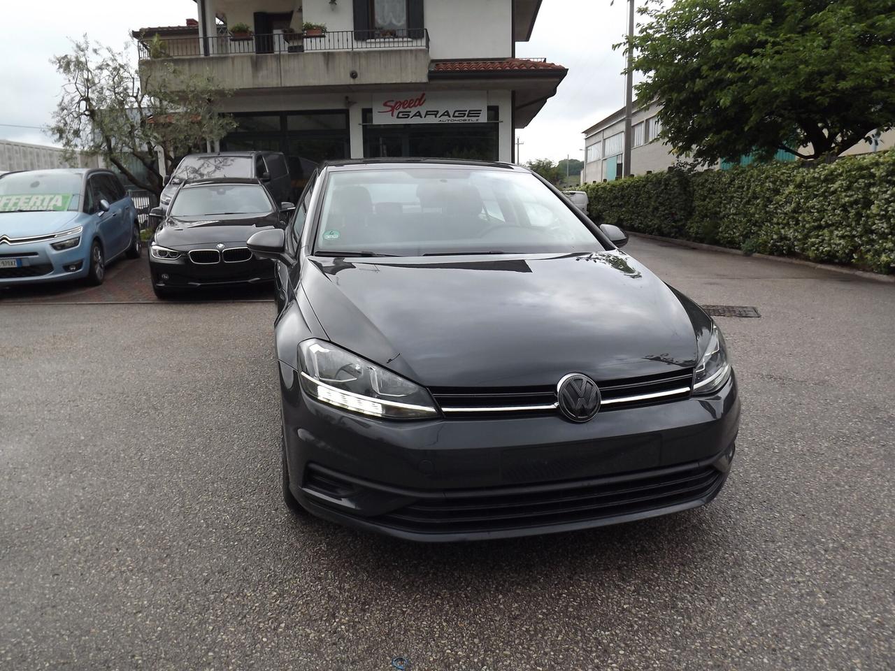 Volkswagen Golf 1.0 TSI 85 CV 5p. Trendline BlueMotion Technology