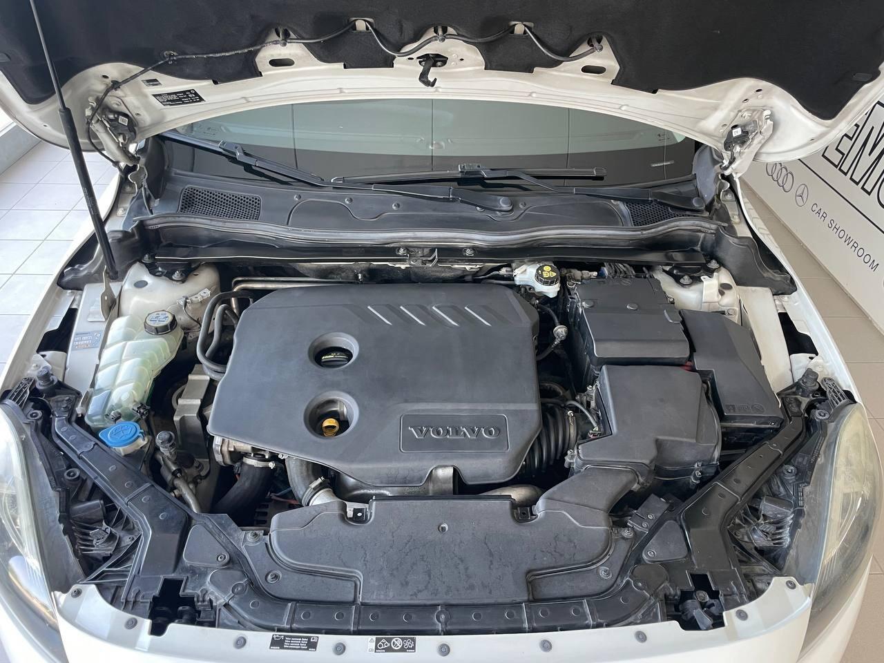 Volvo V40 D2 - Distribuzione Eseguita