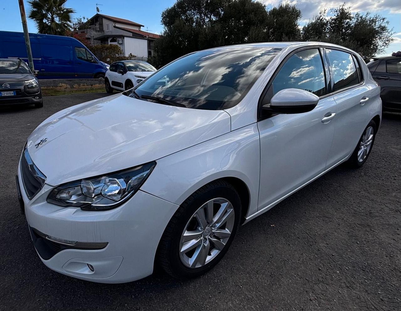 Peugeot 308 1.6 HDi 92 CV Business