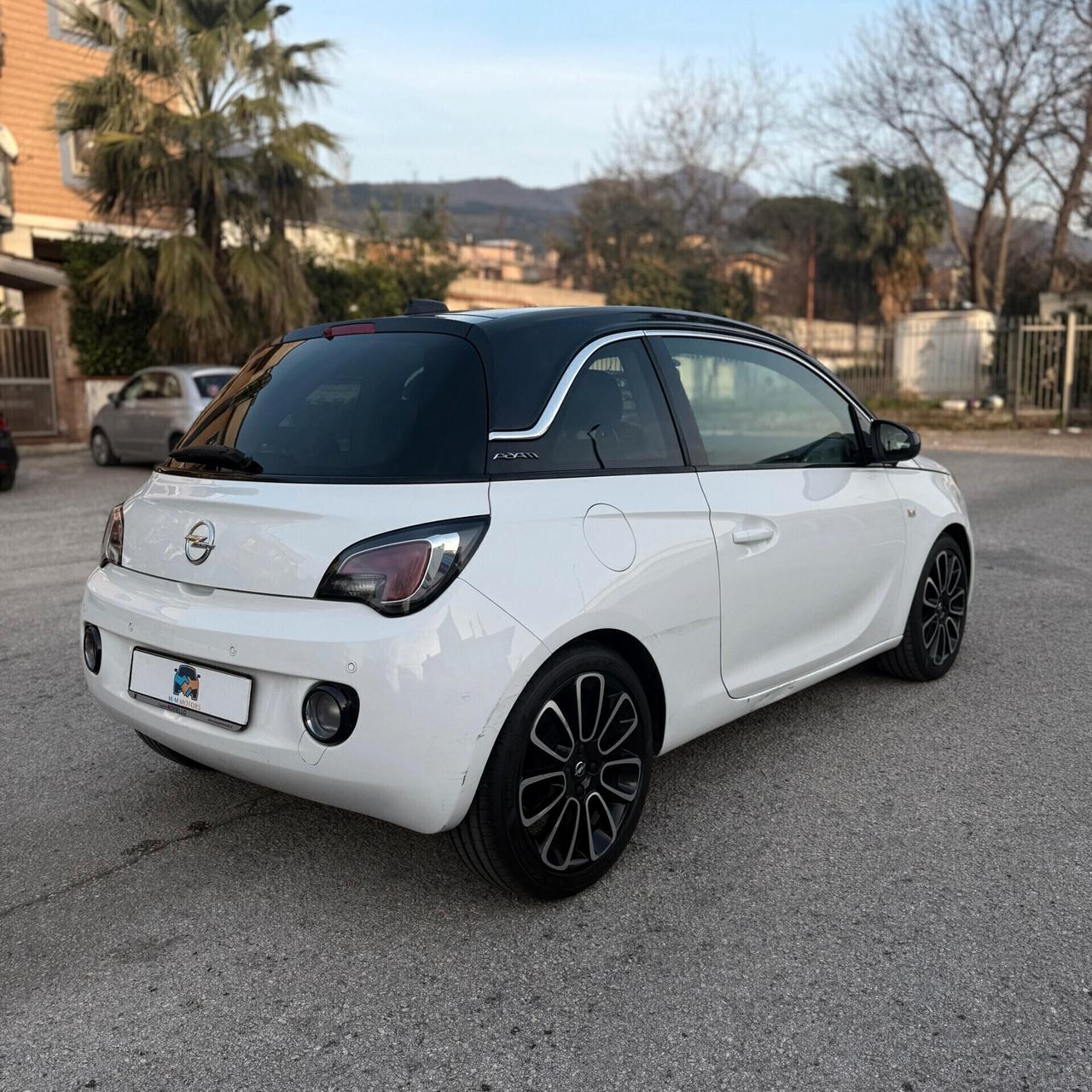 Opel Adam 1.2 70 CV Glam