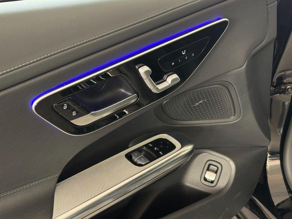 MERCEDES-BENZ CLE 300 4Matic Coupé AMG Line Premium