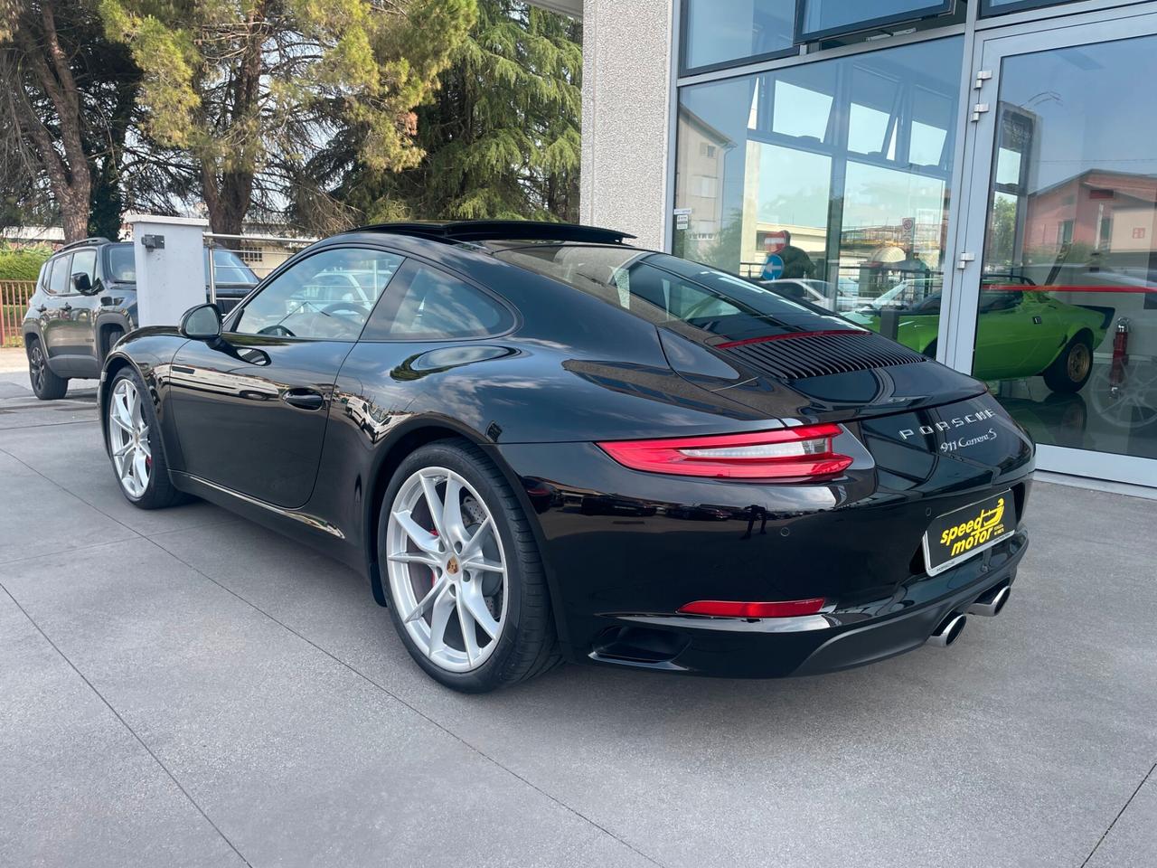 Porsche 911 3.0 Carrera S Coupé 4ruote sterzanti pari a nuova