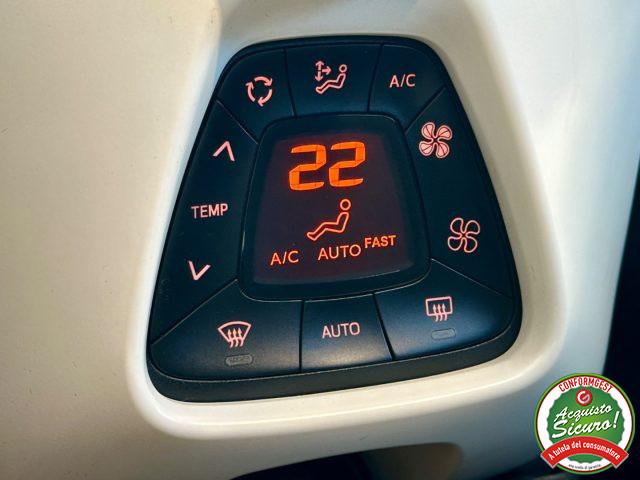 PEUGEOT 108 PureTech 82 5p. Allure TOP! *NEOPAT*CABRIO*