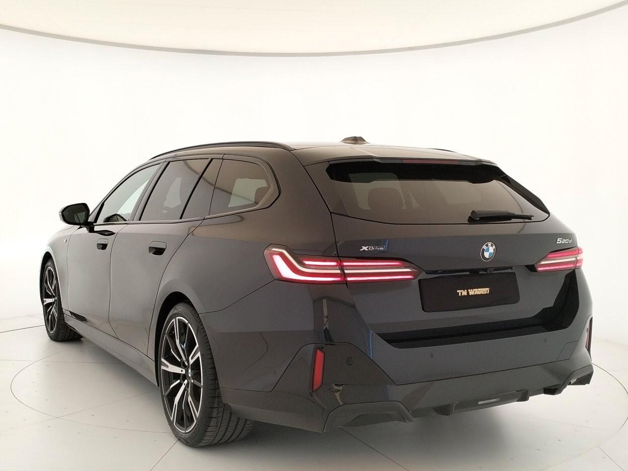 BMW 520d Touring 48V xdrive MSport Pro auto - IVA ESPOSTA