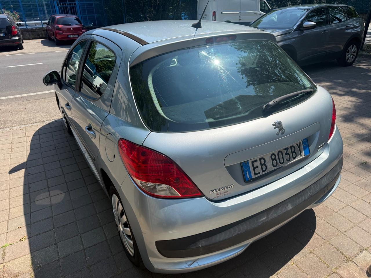 Peugeot 207 1.4 8V 75CV 5p. Energie Sport ECO GPL