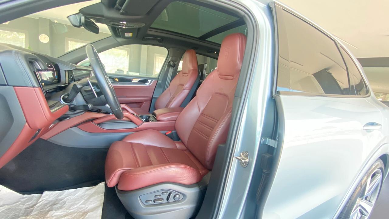 Porsche Cayenne 3.0 V6