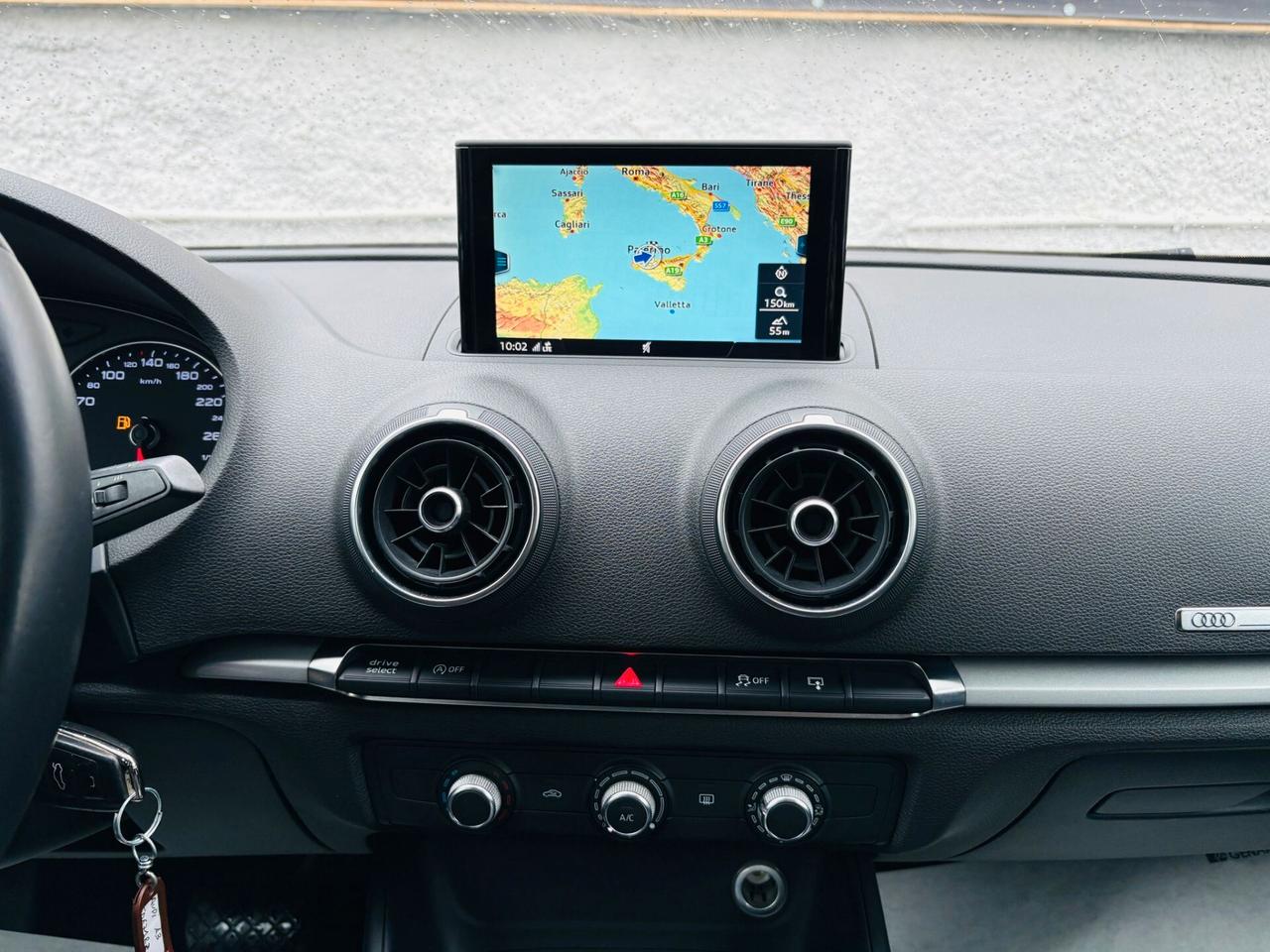 Audi A3 SPB 1.6 TDI S tronic Business 110cv AUT