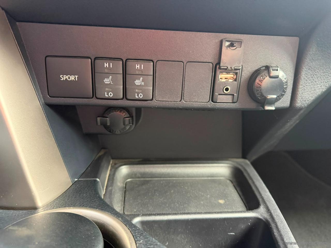TOYOTA RAV4 2.0 D-4D 4WD